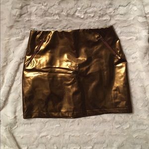 Bronze mini skirt